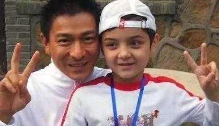 十大童星去世名单,十二位童星今昔对比