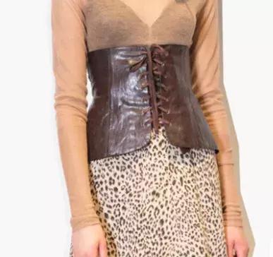 穿衣搭配显瘦套装冬季 (胖妹妹外套冬季显瘦穿搭)