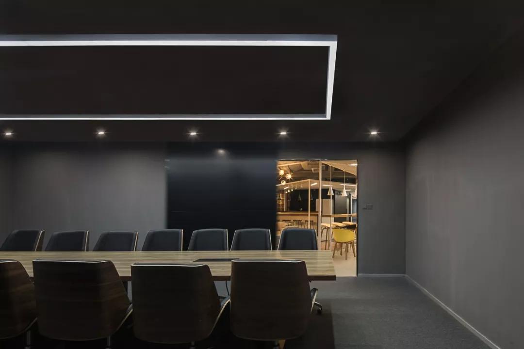 让童真成为“专属”-FACEU脸萌科技总部|办公设计