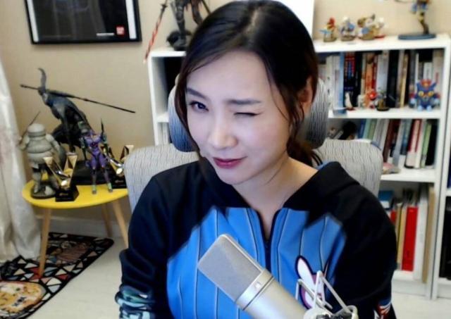 游戏圈谁被抓了,游戏圈被黑客攻击