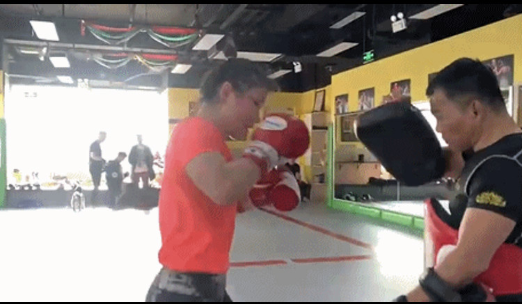 李小龙格斗技术,李小龙的真实格斗技巧