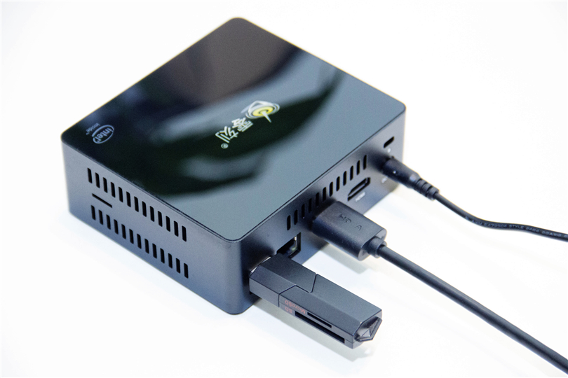 办公新选择，零刻BeelinkEQ55体验