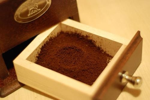 夏天冰箱有味道怎么办,冰箱有异味冰箱结霜怎么回事