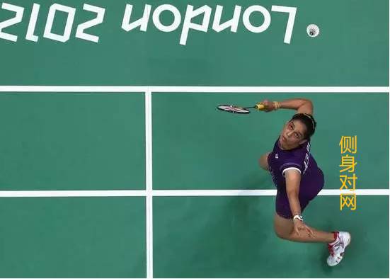 正手击高远球的关键点,高远球打的慢怎么办