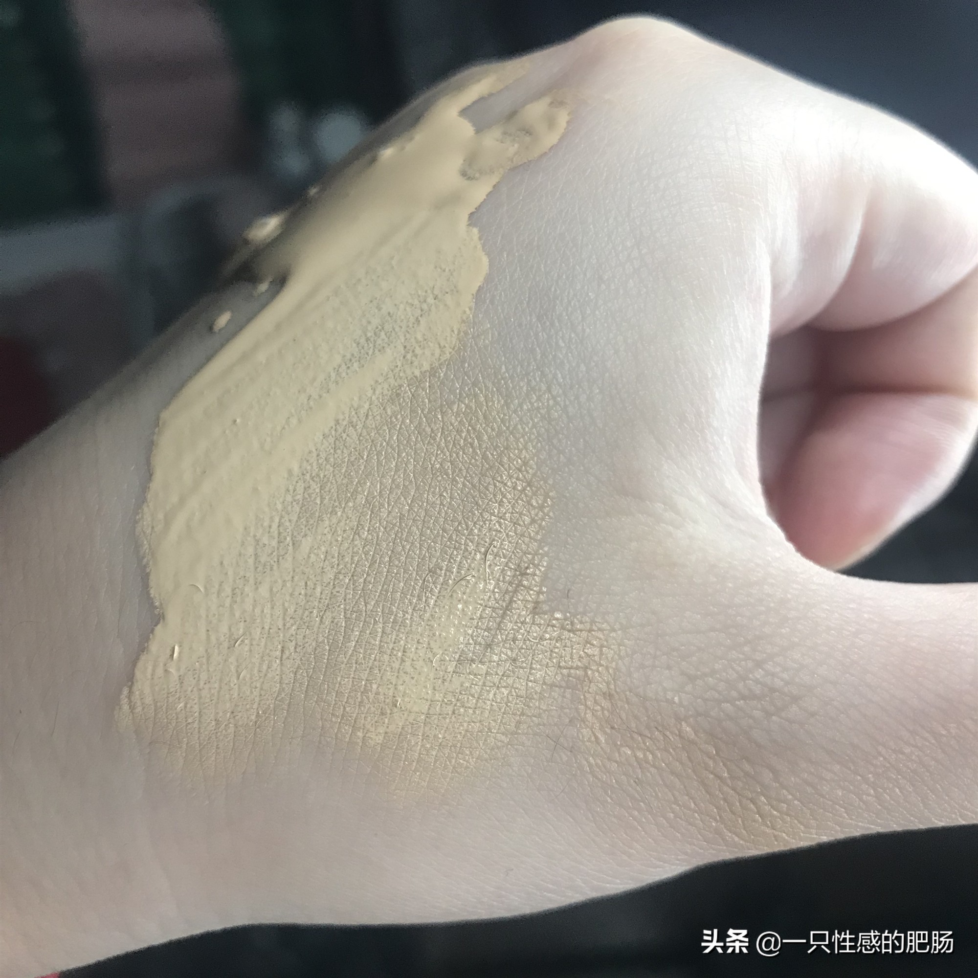 干皮救星粉底液,干皮粉底液推荐阿玛尼蓝标