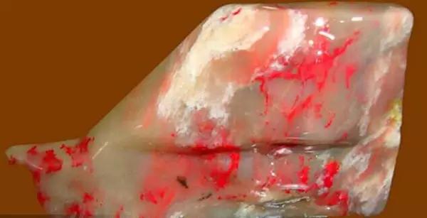 终于捡到了值钱的石头,捡到这些石头不要扔真的很值钱