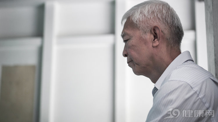 感觉肾不好验尿有什么注意事项,去医院怎么检查肾脏是否健康