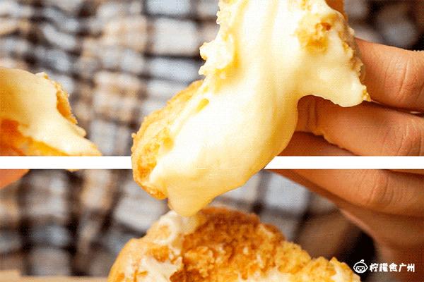 冰淇淋泡芙，3块钱1个，嘿嘿