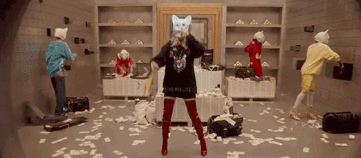 最新款卫衣减龄上档次,入春好物推荐清新减龄的小卫衣