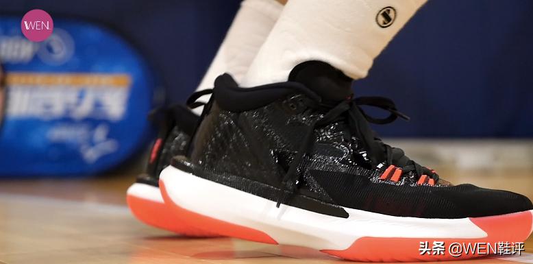 不到四百的好鞋推荐,不到四百块的潮鞋