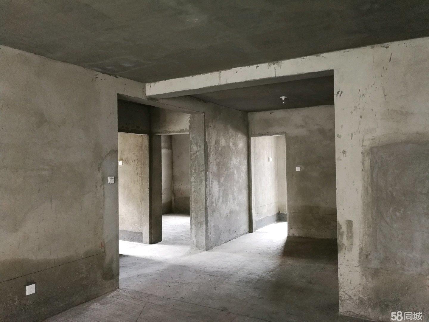 买房子买大户型好还是中等户型,选大户型的房子需要注意什么