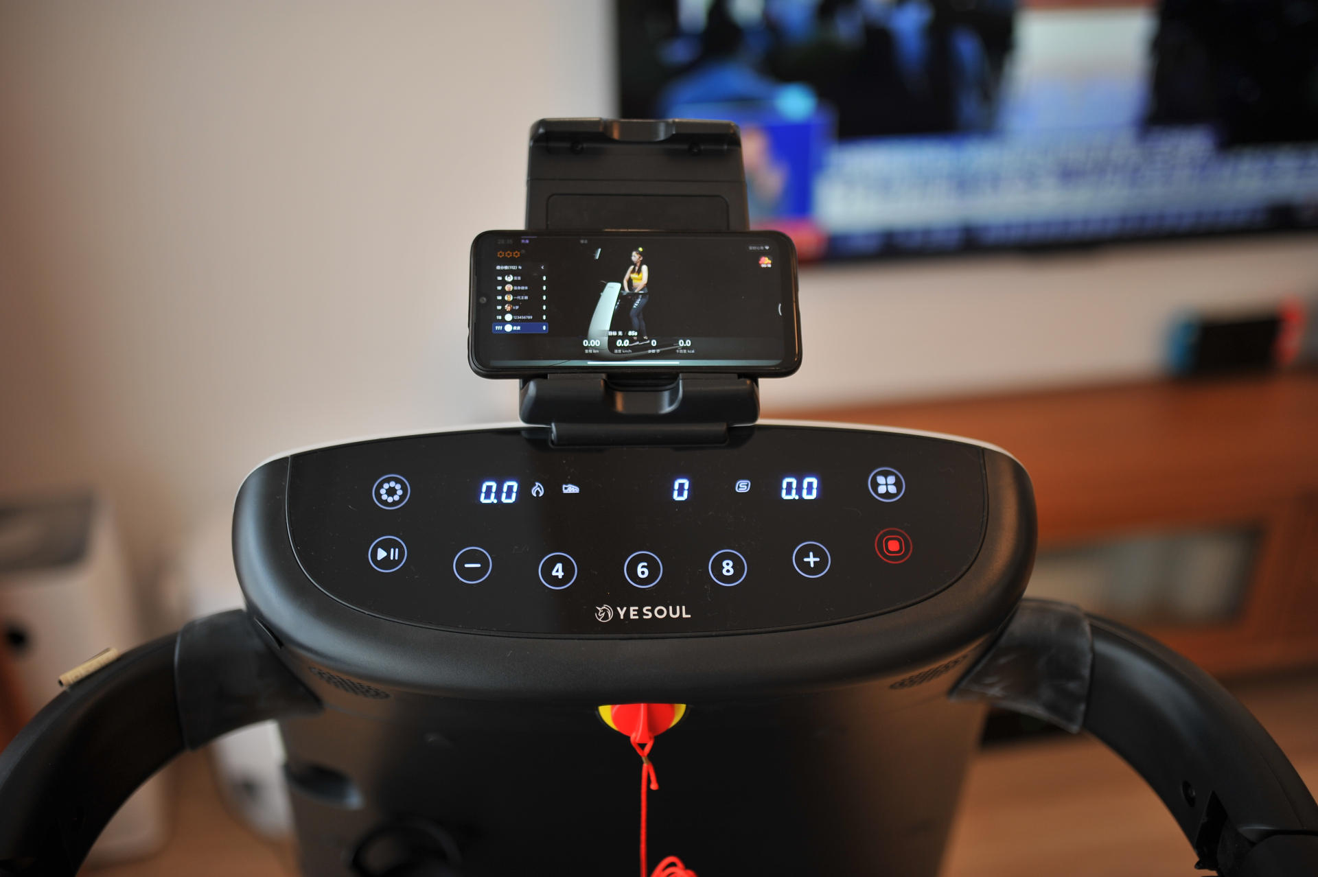 使用家用跑步机的7个建议,跑步有没有必要买跑步机