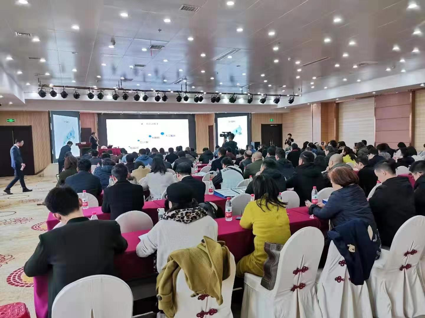 刘鹏教授简介,湖北职业技能竞赛裁判员