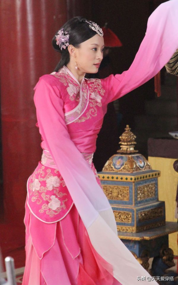 刘亦菲白鹿赵露思鞠婧祎卡点,鞠婧祎和刘亦菲谁最好看