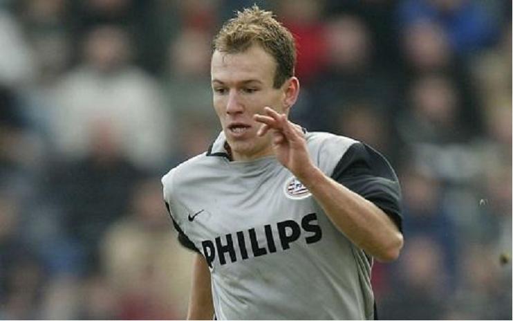 荷兰小飞侠罗本经典场面,罗本小飞