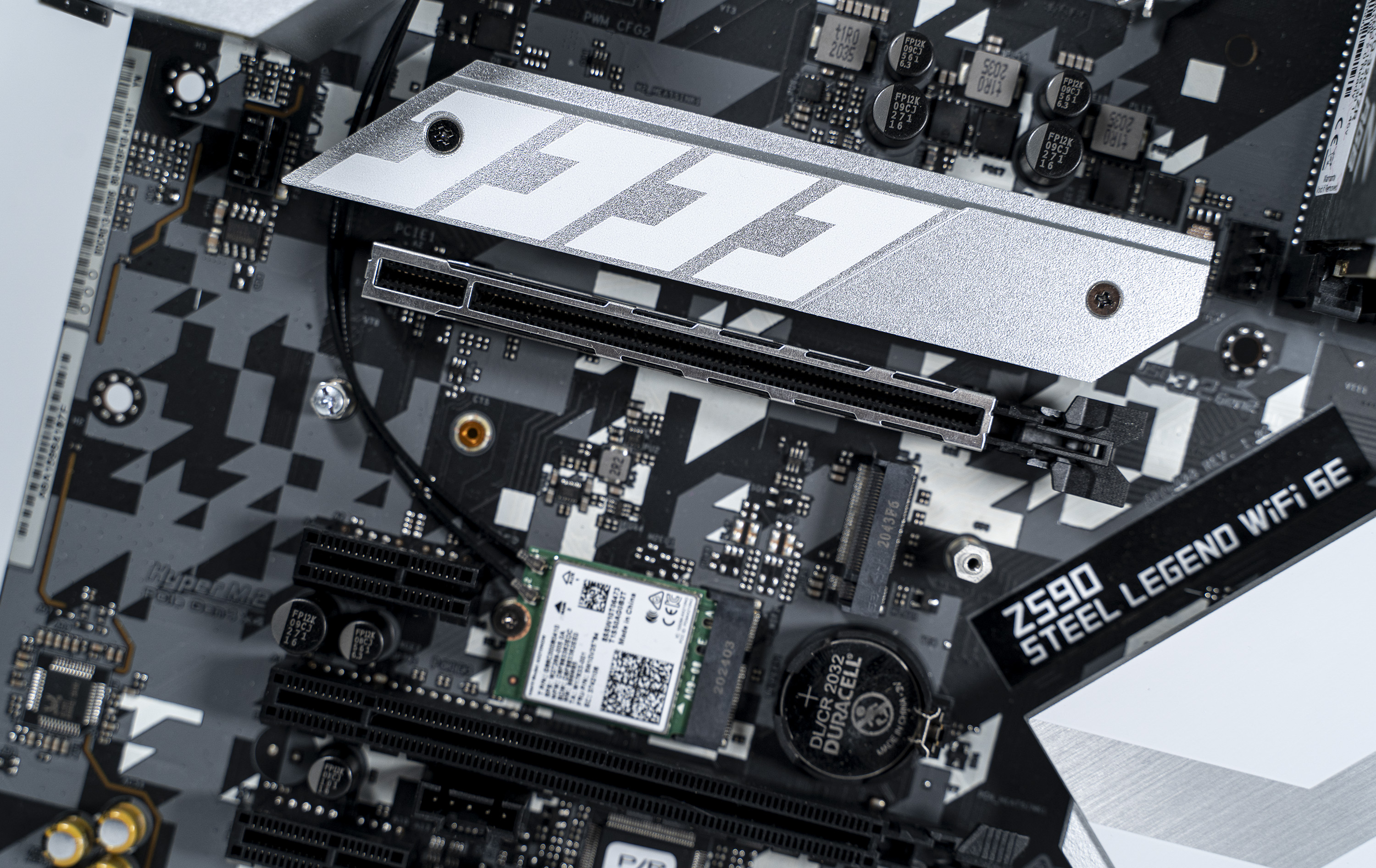 华擎z590钢铁传奇wifi6,华擎z590钢铁传奇开箱视频