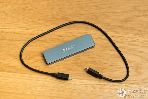 奥睿科M.2NVMe固态硬盘盒,移动固态硬盘盒评测奥睿科