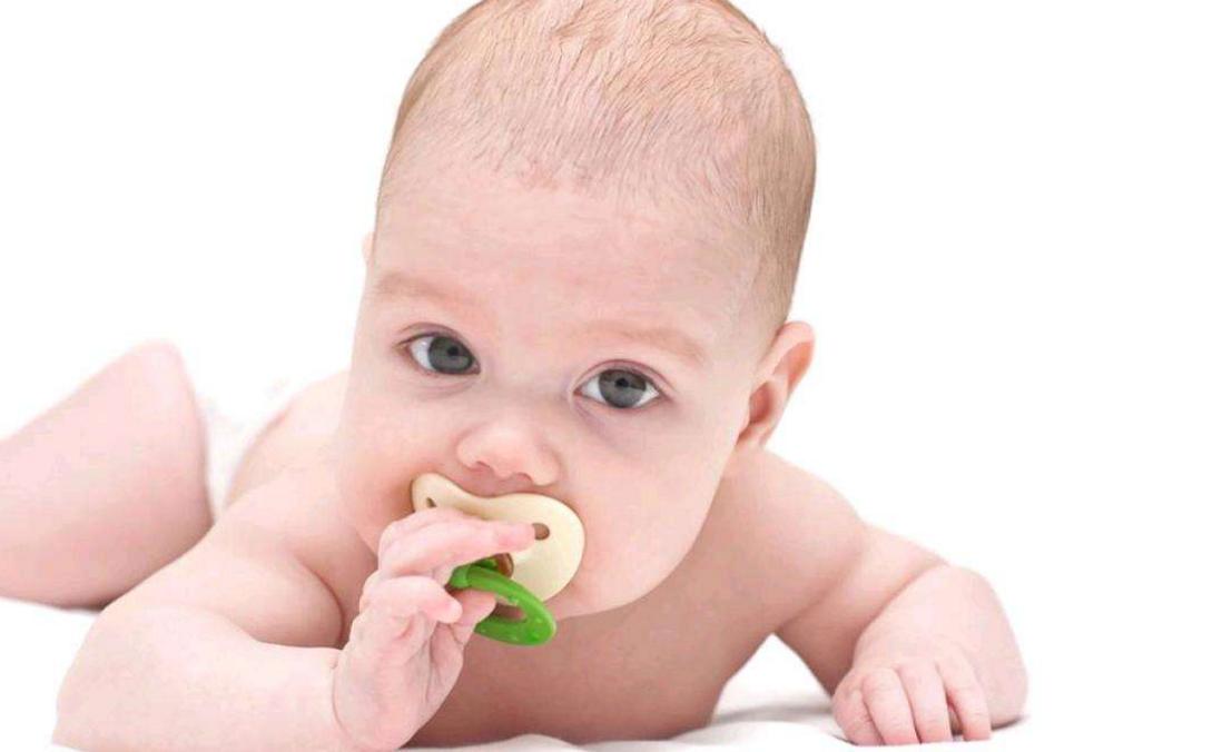 宝宝对奶粉过敏要查什么,宝宝对牛奶过敏妈妈应该注意什么