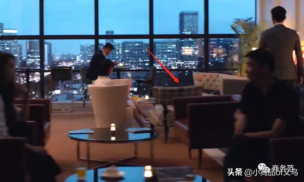 精英律师罗槟栗娜片段,精英律师罗槟去栗娜家里