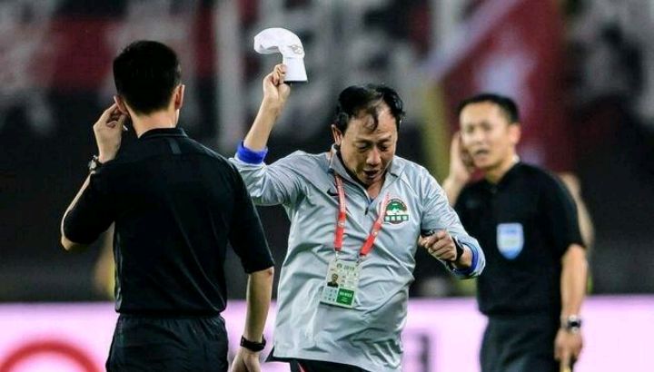 王宝山河南建业现状,王宝山现任河南建业主教练