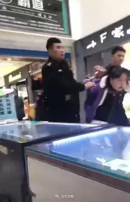 河南“水果猎人”走遍东南亚雨林，吃过600多种水果；月球上长出第一株绿芽，种子培育来自安阳丨大河早新闻