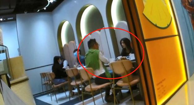 挺孕肚的女星,挺孕肚参加综艺