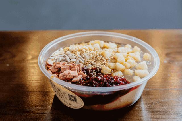 摆地摊月入过万,摆地摊真的月入过万