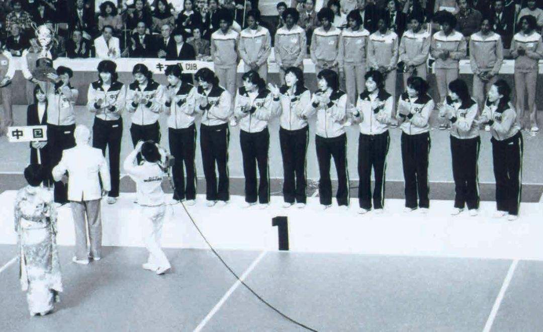 李宁和楼云,37岁老将奥运冠军