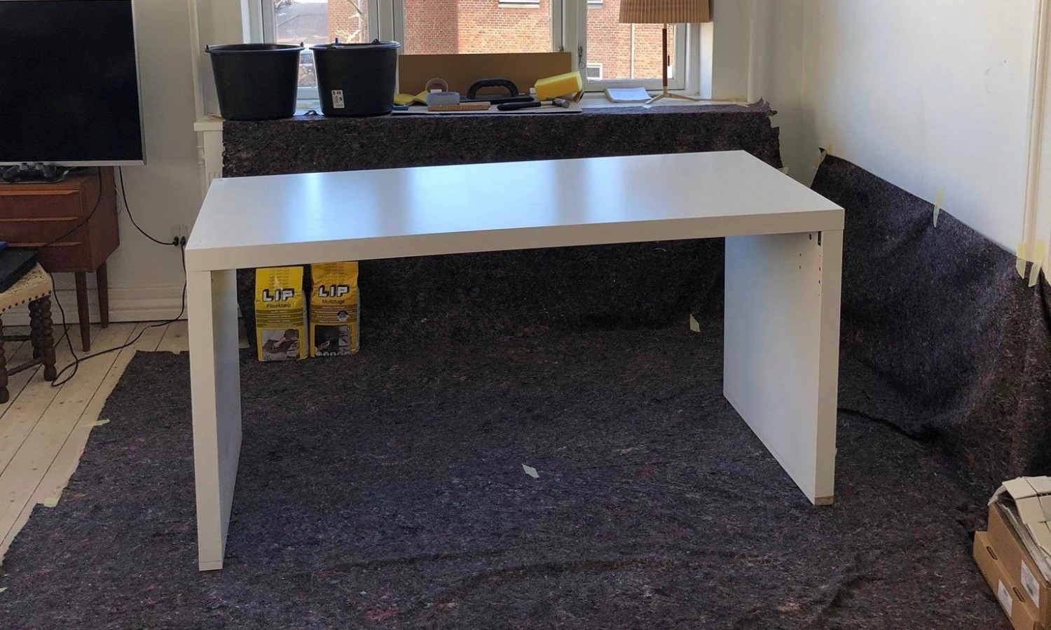 旧桌子桌面贴瓷砖,旧桌子翻新贴砖