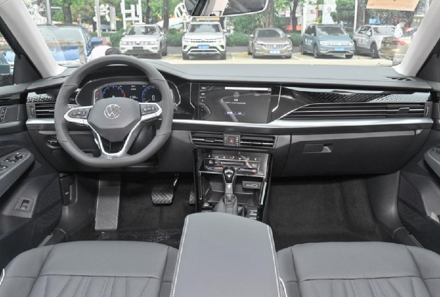 上汽大众星朗星空版,成都车展上汽大众新款车