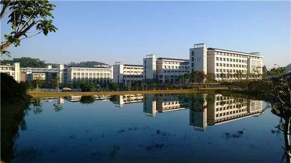 广东这些大学环境好，录取分数却很低！低分同学逆袭好机会