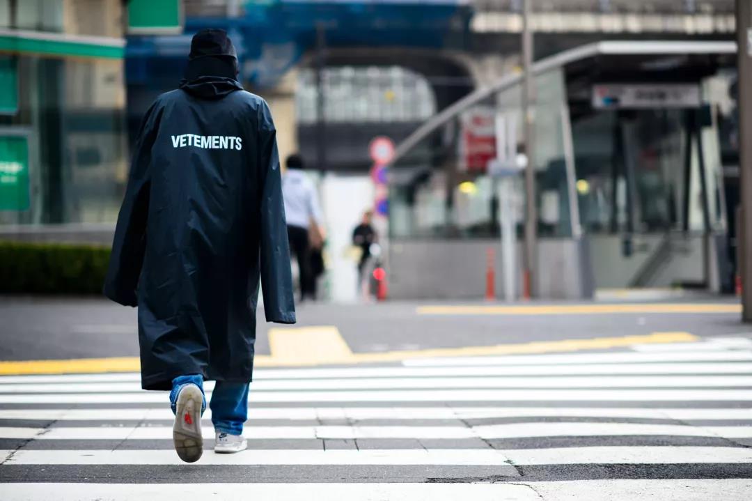 stussy妞板瓙鑱斿悕,妞板瓙鍗。鍜宻tussy鍗。