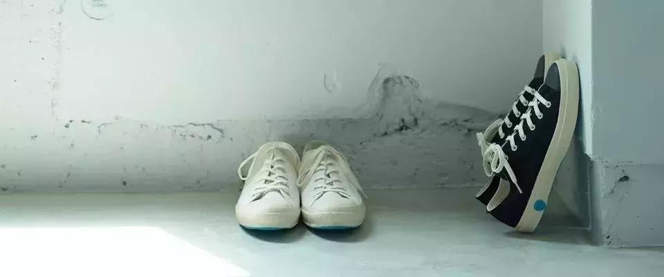 夏天什么裙子配小白鞋,夏天穿裙子可以穿小白鞋吗