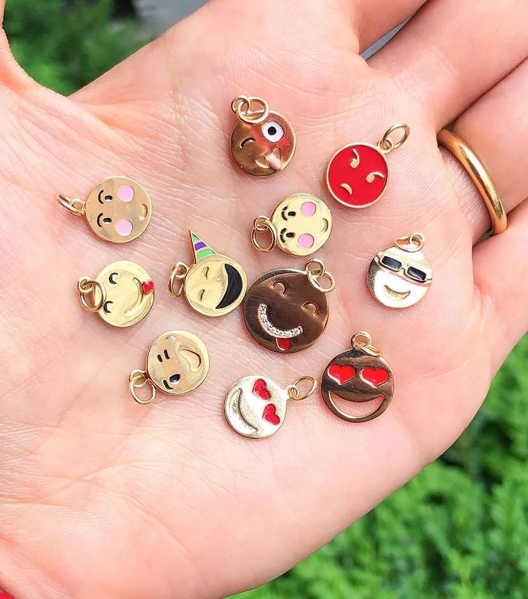 时髦ins风饰品,明星同款配饰推荐