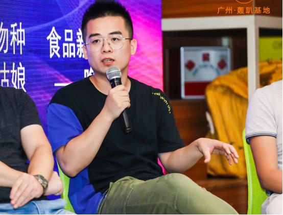 慢姑娘轰趴连锁小程序,加盟慢姑娘轰趴馆可行吗