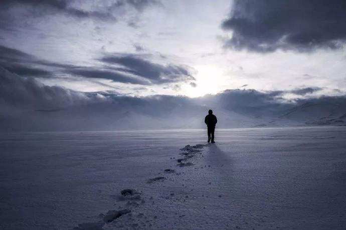 学姐的博客：学习好没什么，北大毕业照样赚不了钱，你赞同吗？