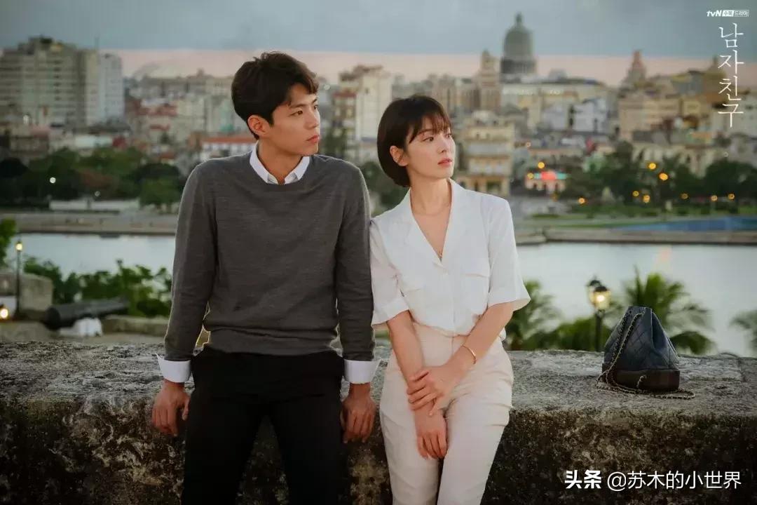 买包要买名牌还是便宜的好,买包买经典款还是新款