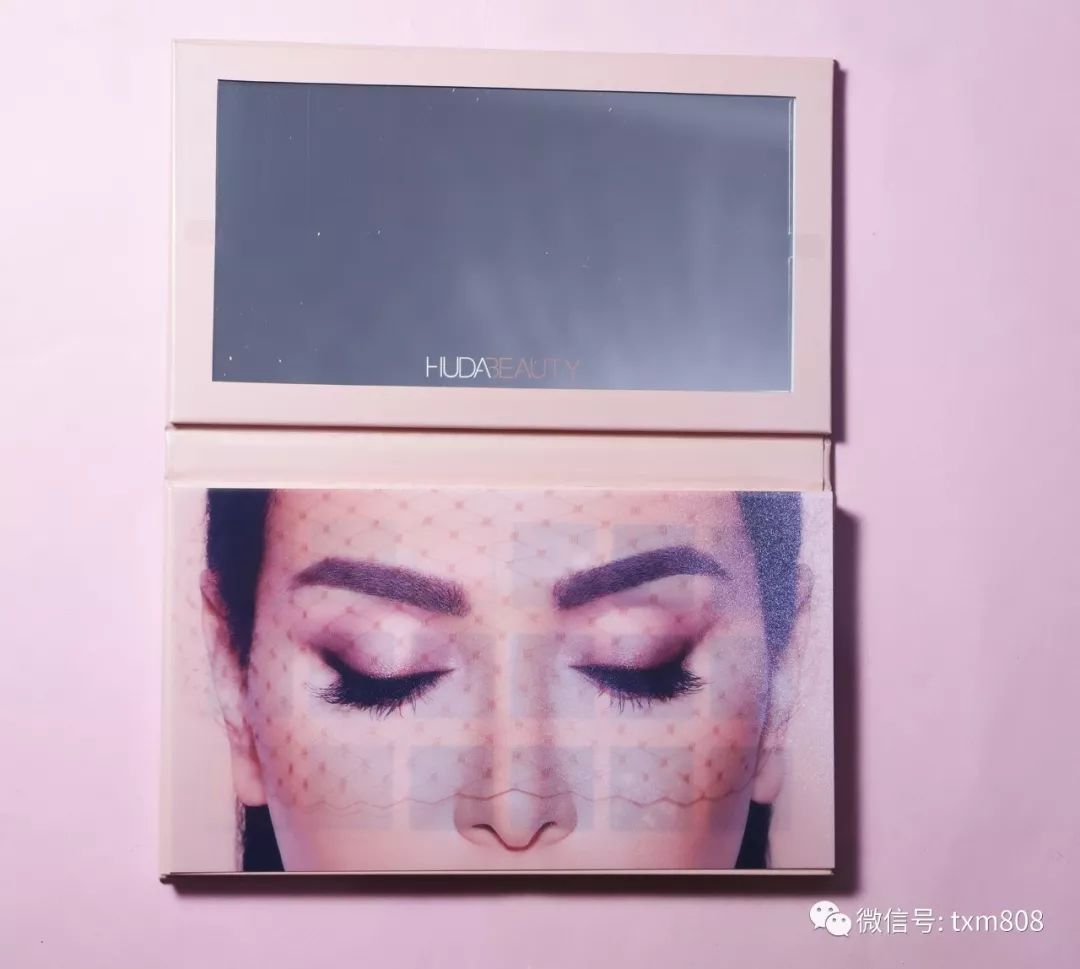 桃粉色系眼影盘,精致的猪猪女孩眼影推荐