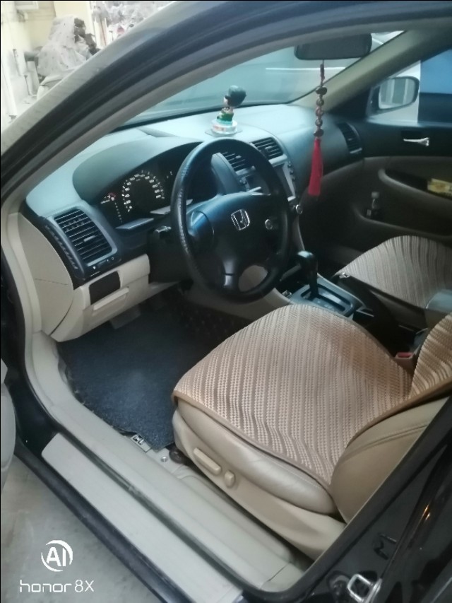 06年6代雅阁2.0自动挡,06年雅阁七代半2.4怎么开