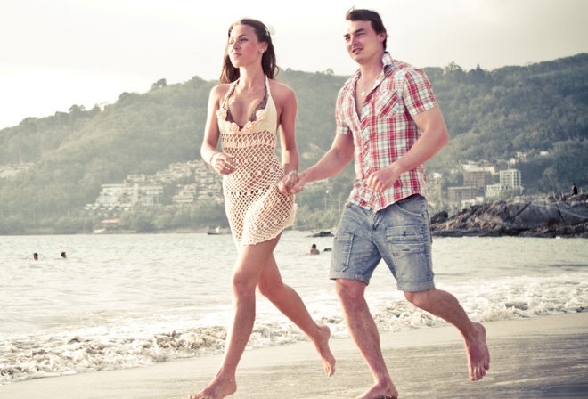 男友忘不掉前任怎么引导,男友忘不了前任现任该怎么办