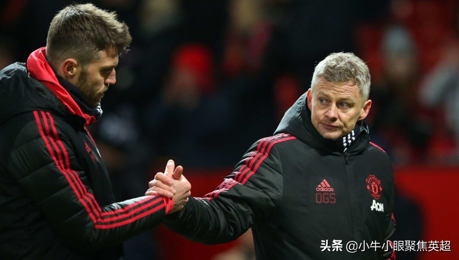 曼联老将卡里克挂靴加入穆帅麾下,卡里克执教曼联首秀