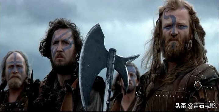 血与光交织的战争史诗，女神苏菲玛索盛世美颜，豆瓣评分高达8.9