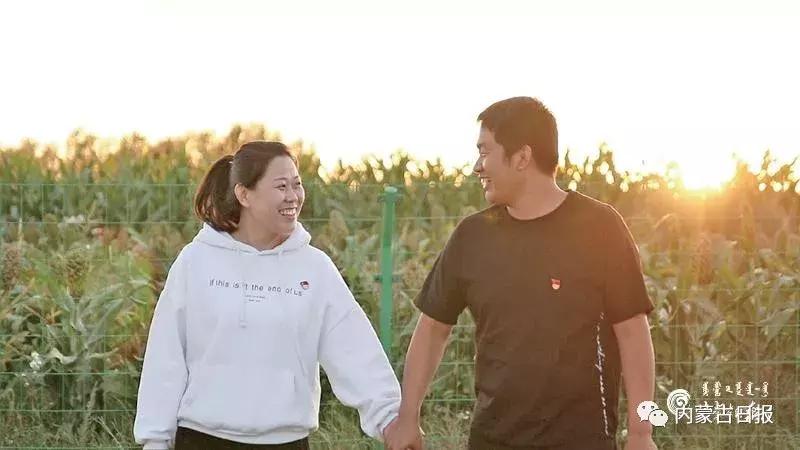 74岁老夫妻脱贫后生活,80后自力更生的小夫妻