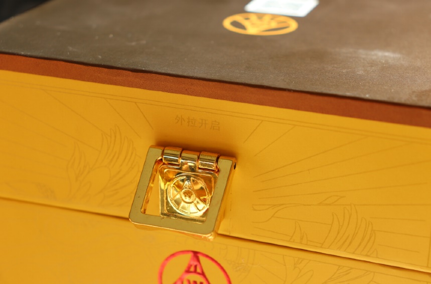 五粮春跟五粮液哪个好,五粮春和五粮液喝起来有什么区别