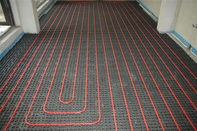 无水地暖和燃气水地暖制热效果,地暖怎么选水地暖和电地暖