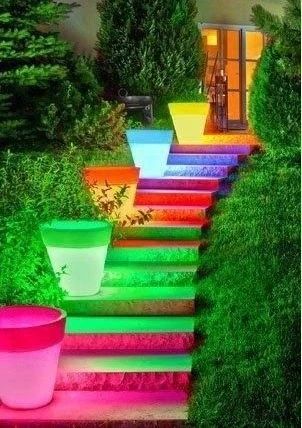 千万别让5块钱的小灯泡，毁了你价值500万的庭院花园