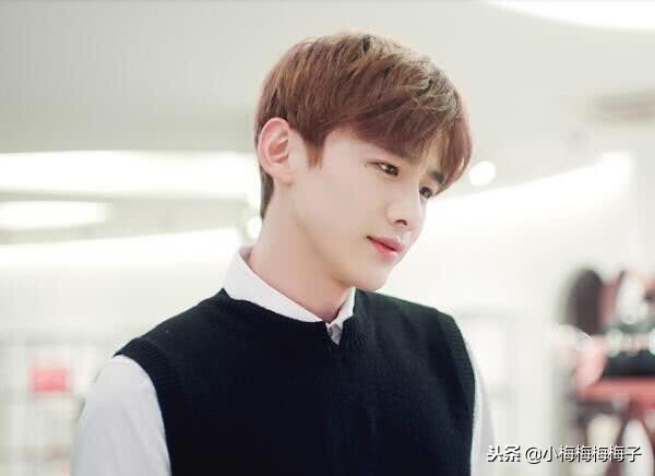 有痣男星都超帅，鹿晗长眉上，胡一天在鼻子，他的泪痣太好看了