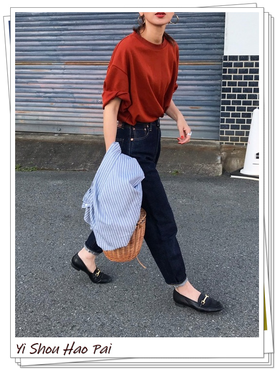 优衣库的宽松t恤叠穿,优衣库的简约穿搭