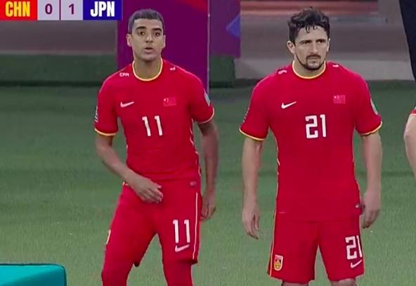 李铁回应洛国富被换,李铁1:0换下洛国富