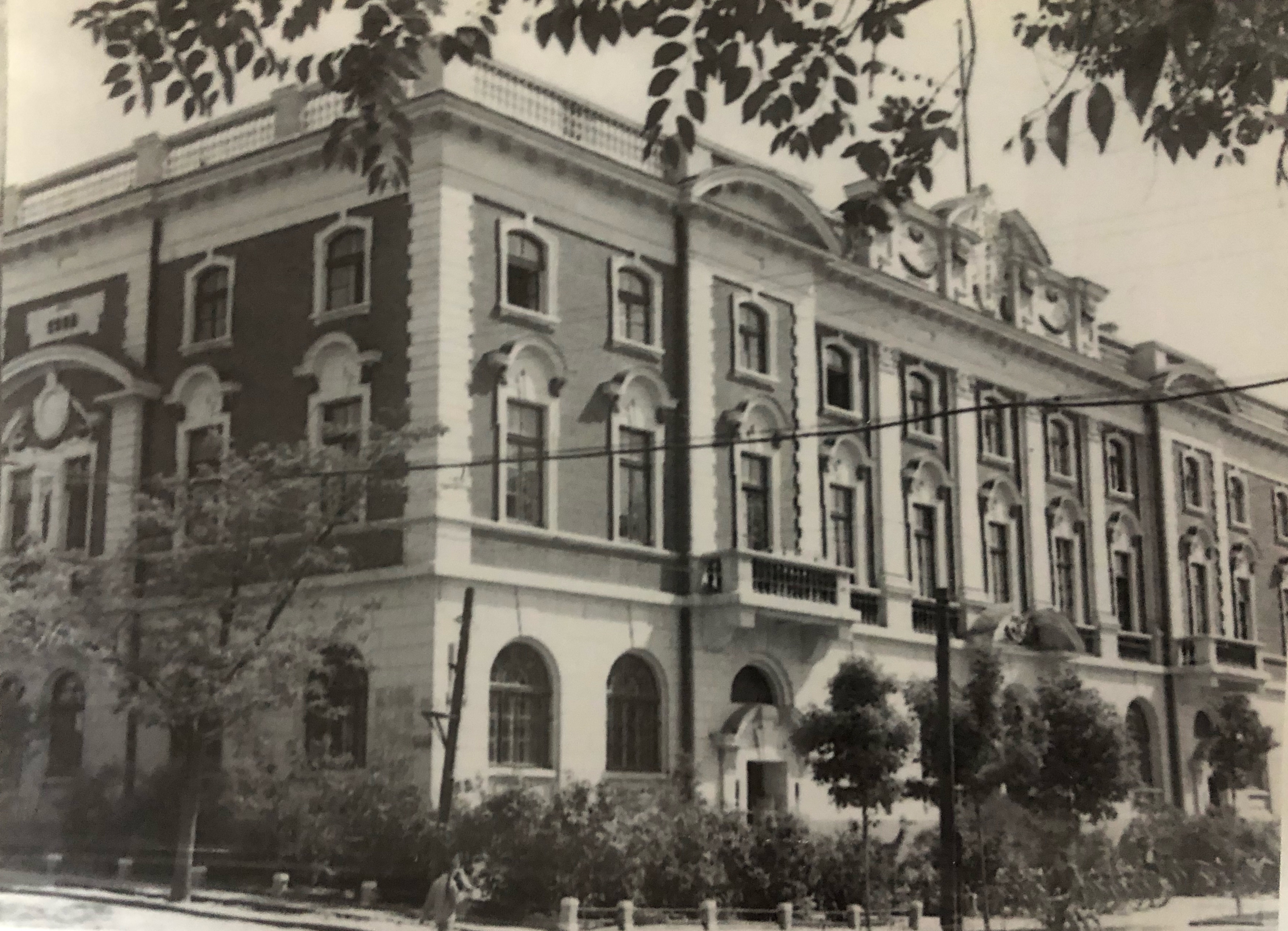 哈尔滨70年代动力区前进街老照片,哈尔滨老市政府大楼老照片